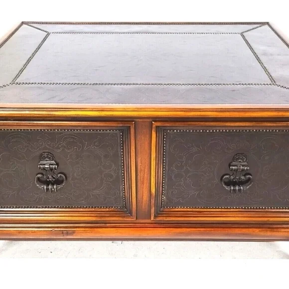 Elegant Brown Wooden Desk with Black Accents - Picture 1 of 2